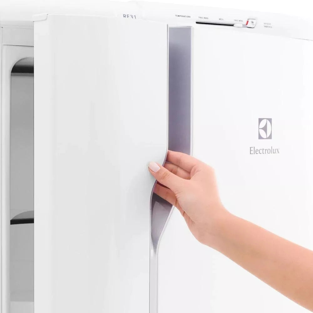 Geladeira RE31 Cycle Defrost 240L Degelo Prático Uma Porta Com Branco Electrolux 127V - Image 7